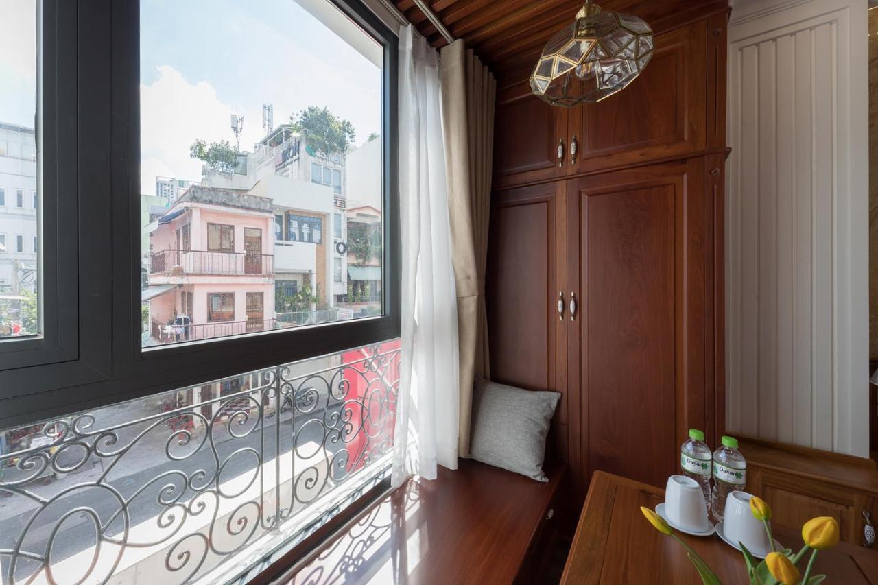 Отель Woody House Boutique Хошимин Экстерьер фото
