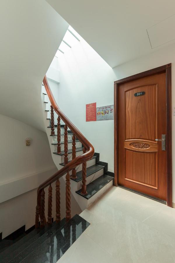 Отель Woody House Boutique Хошимин Экстерьер фото